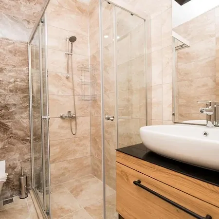 Magic With Private Pool And Jacuzzi * Bezirgan