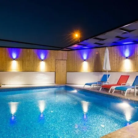 Magic With Private Pool And Jacuzzi Villa *